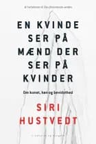 En kvinde ser på mænd som ser på kvinder
